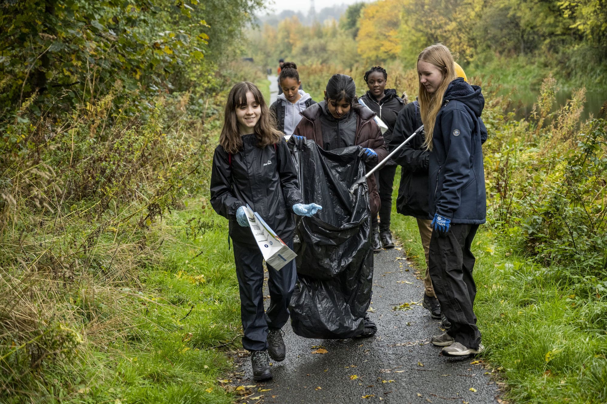 Community action on show in Wester Hailes as residents come together to clean up neighbourhood