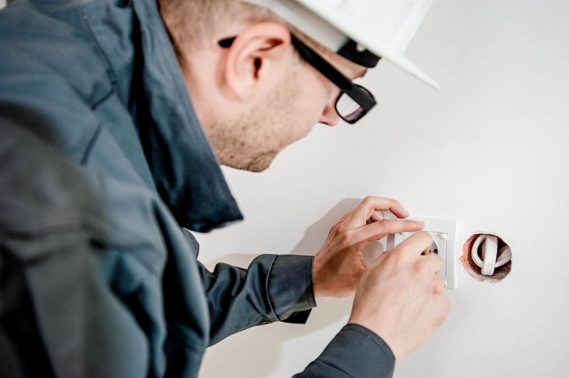 East Dunbartonshire scheme helping to slam the door on rogue traders