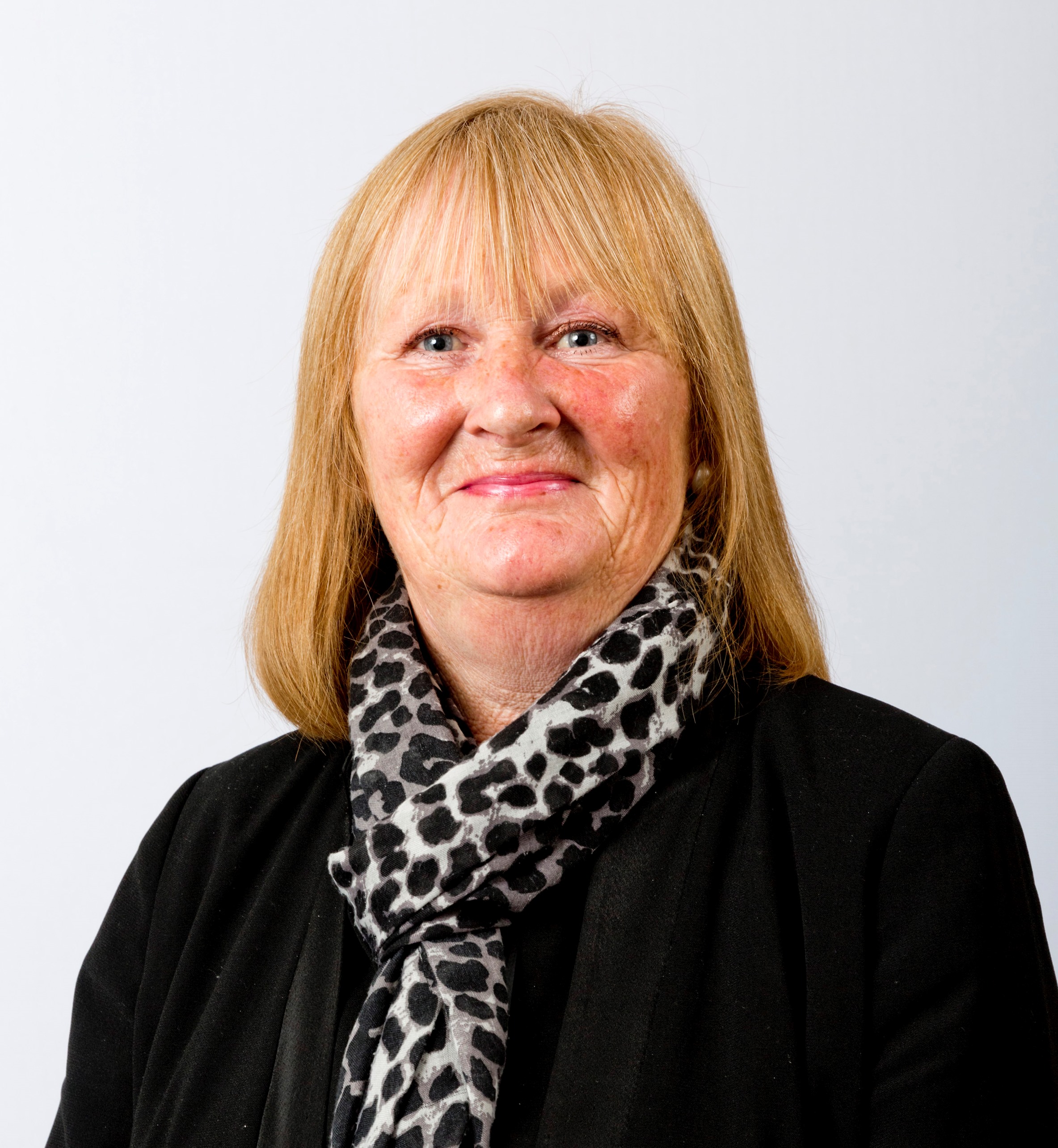 West of Scotland Housing Association pays tribute to board member Elaine Davidson