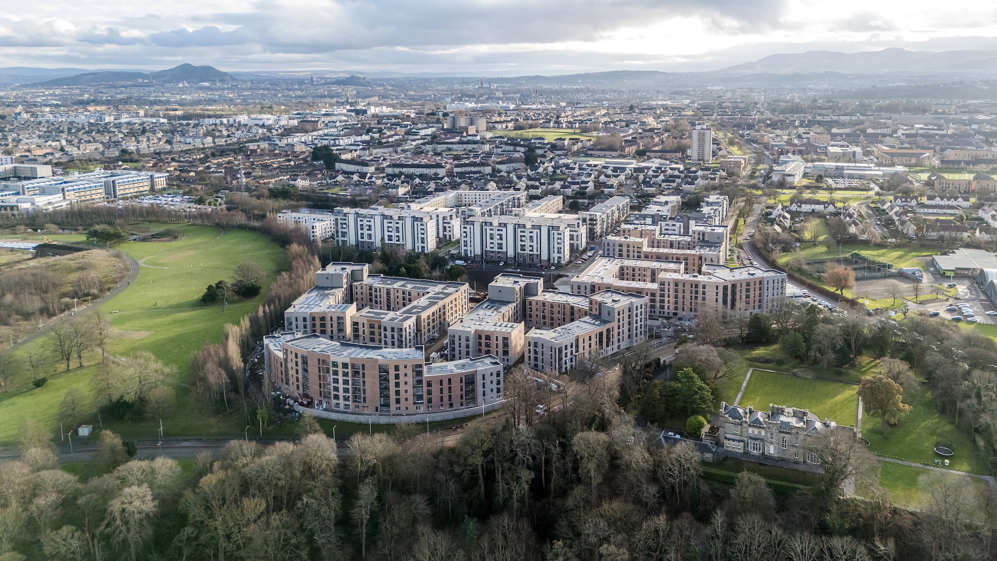 Edinburgh Council and CCG win award for net zero homes development