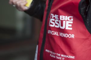 Big Issue vendors to accept contactless payments