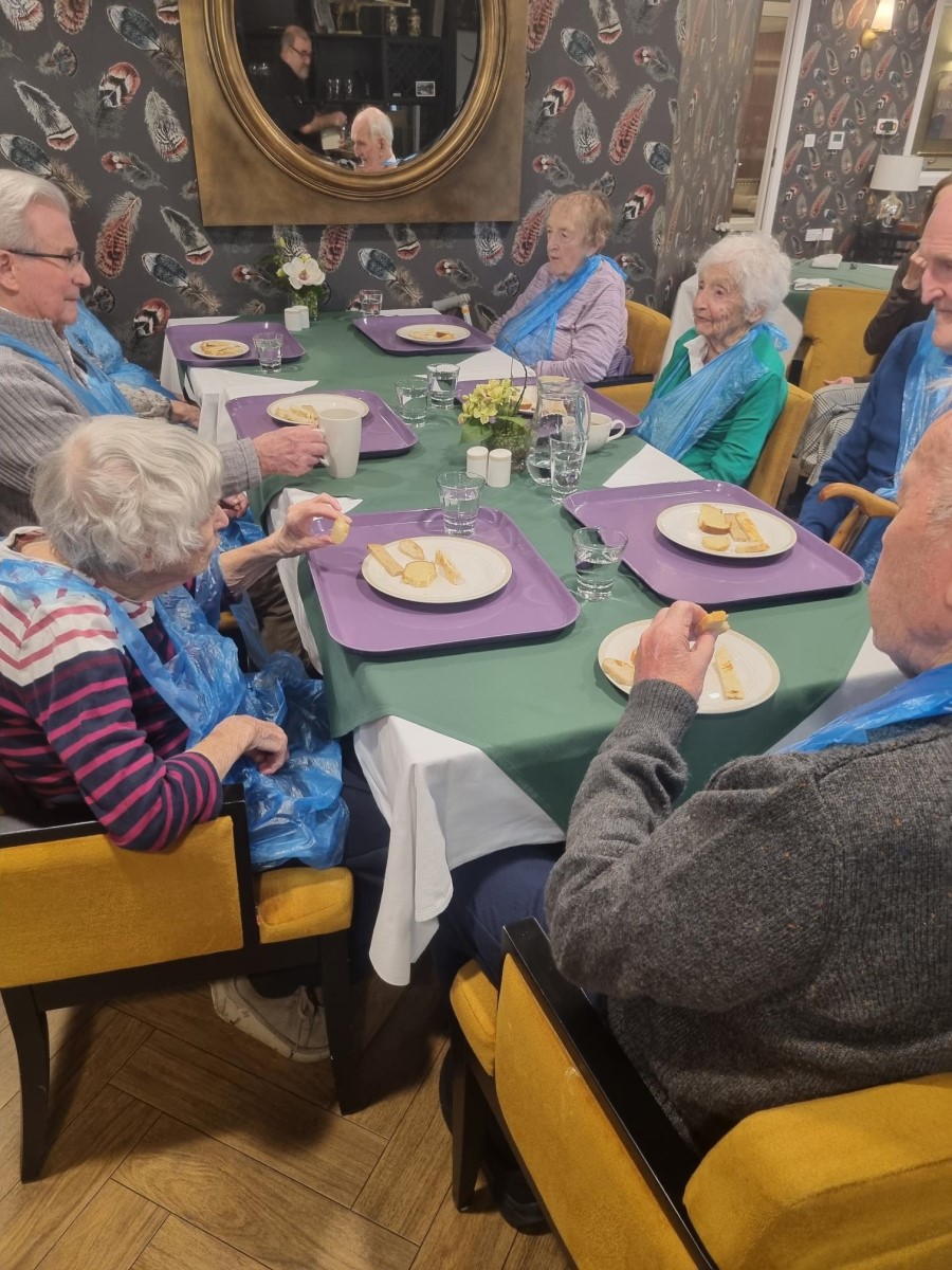 Edinburgh care home residents enjoy new cooking class