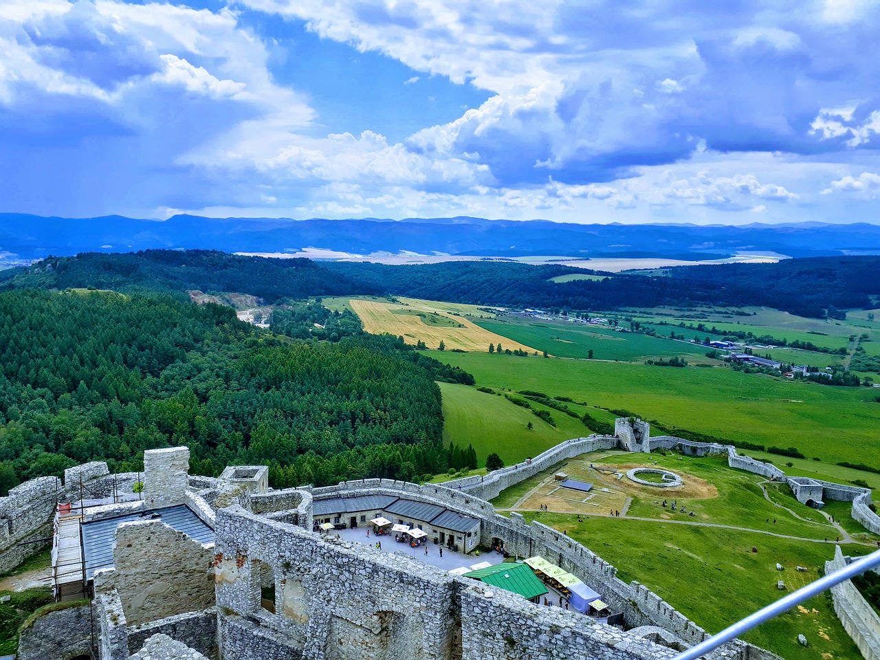 Report outlines roadmap towards land reform in Scotland