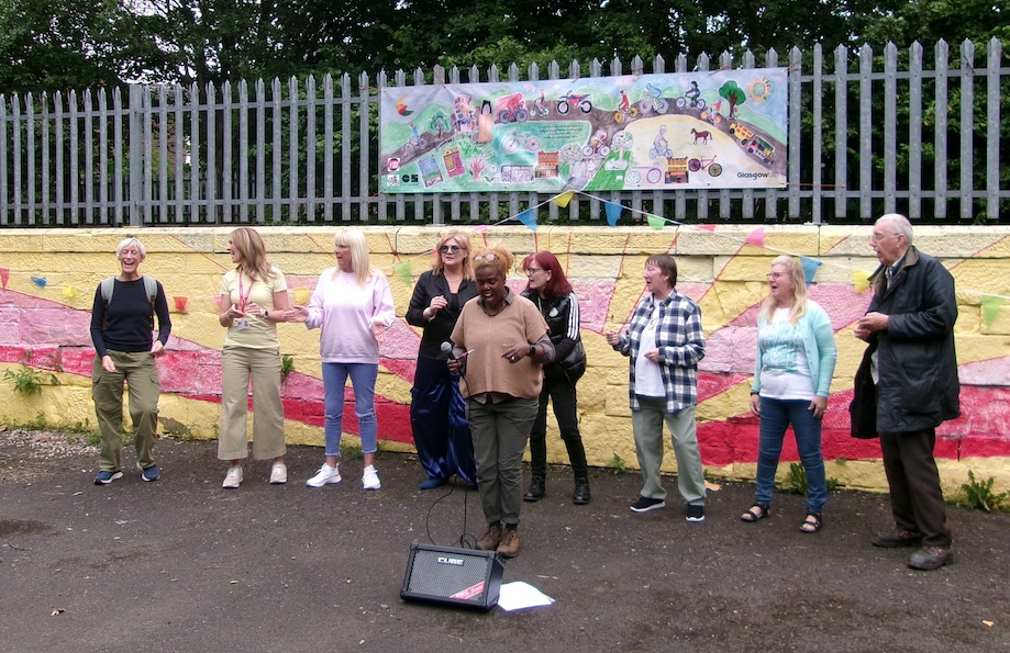 Families flock to Thenue fun day at Elcho Gardens