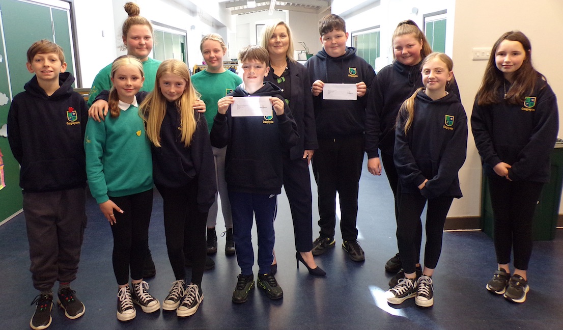 Muirhouse delivers primary school donation