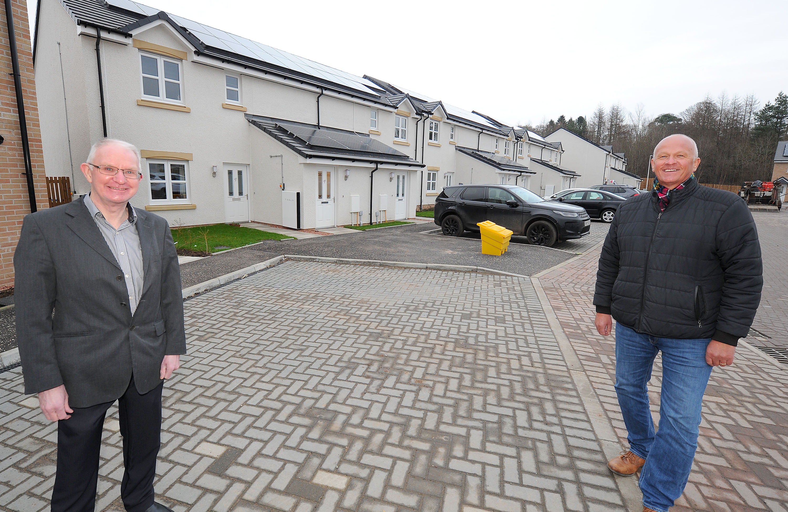 Miller hands over first new council housing in Dunblane for a generation