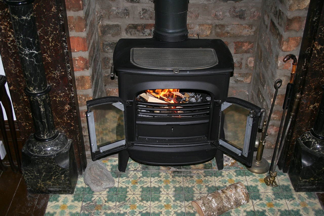 Comhairle seeks clarification on wood-burning stoves