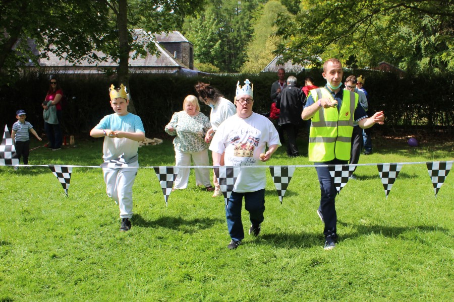 People supported by Hillcrest Futures gather for a Picnic in the Park