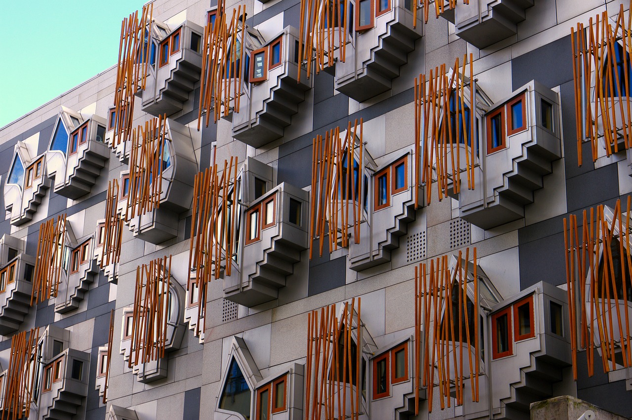 Black’s Blog: Half an hour with the housing minister