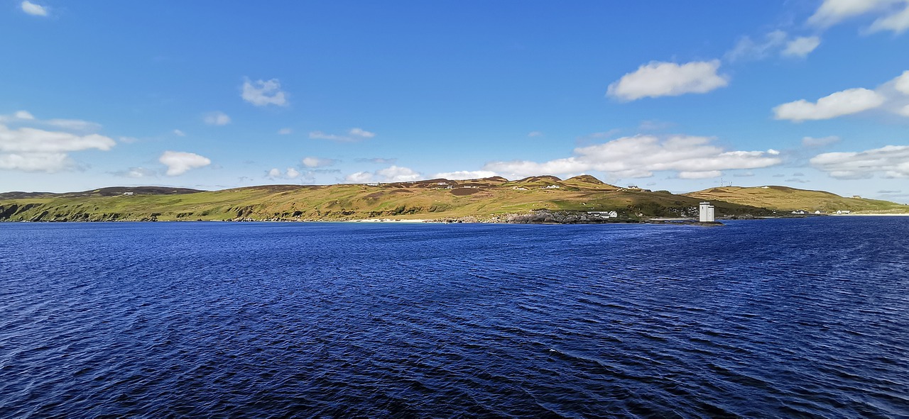 Six Scottish islands set to become carbon neutral