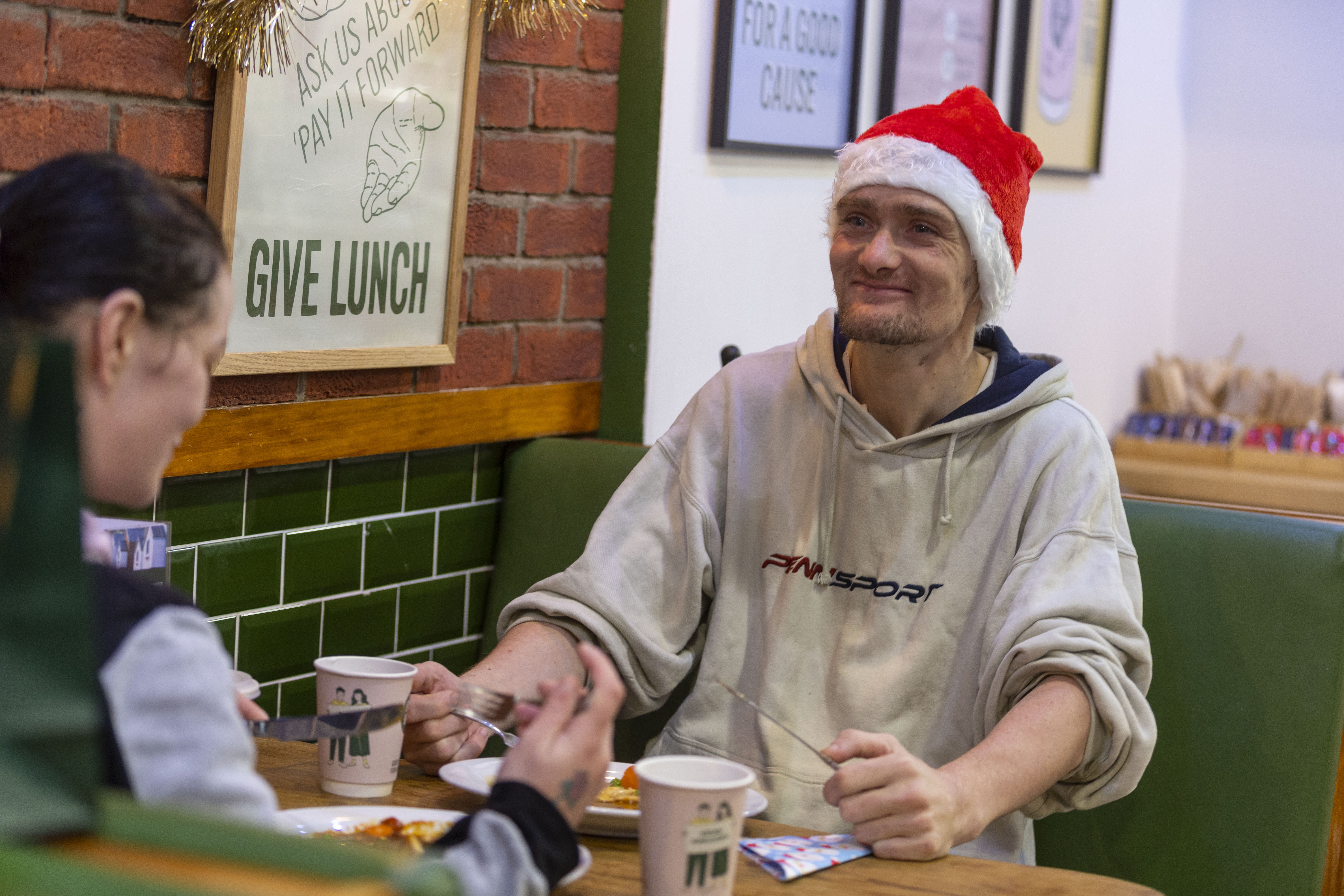 itison and Social Bite launch £5 Christmas meal for Scotland's homeless