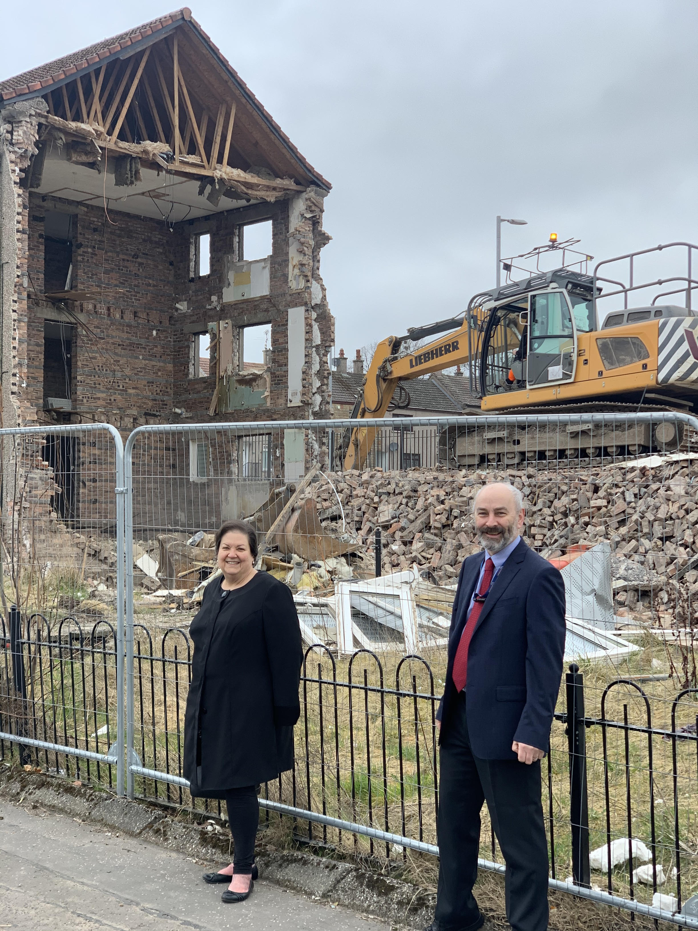 Bellsmyre regeneration works step up a gear with Jackie Baillie visit