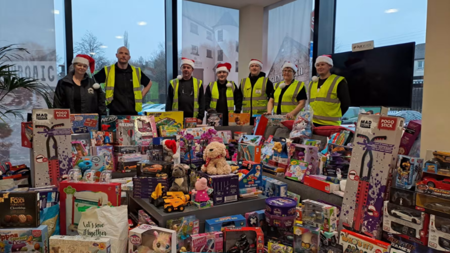 Festive donations help bring joy to north Glasgow